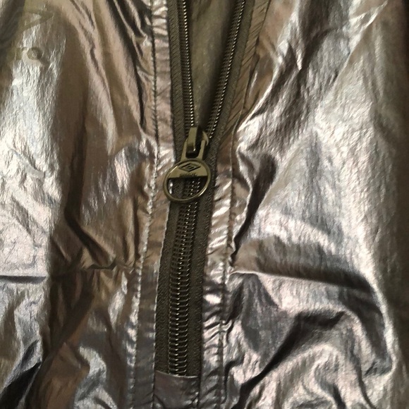 Umbro Half-zip Pullover - Picture 3 of 6